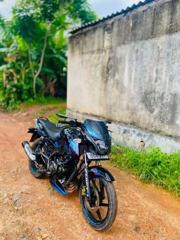 Bajaj Pulsar 2016 Motorbike (Used)