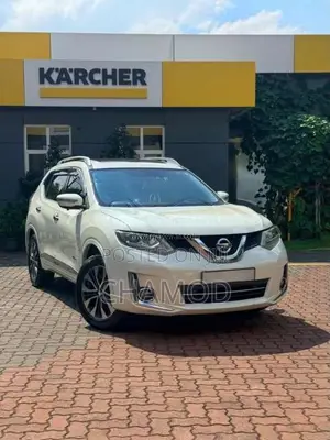 Nissan X-Trail Mode Premium 2016 SUV (Used)