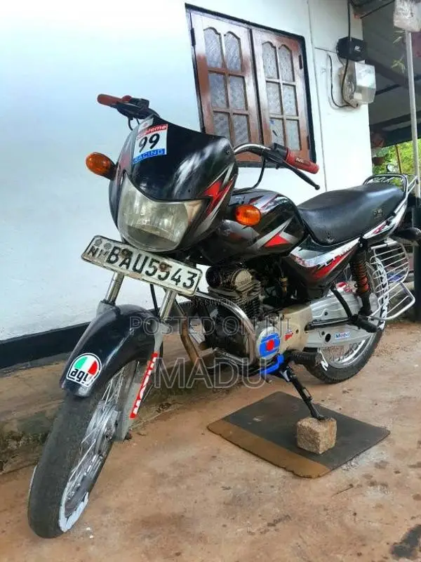 Bajaj CT-100 2013 Motorbike (Used)