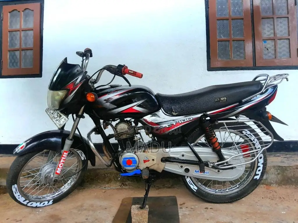 Bajaj CT-100 2013 Motorbike (Used)