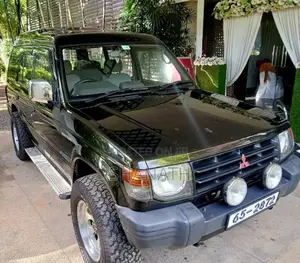 Mitsubishi Pajero Montero 1998 SUV (Used)