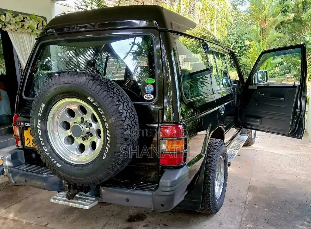 Mitsubishi Pajero Montero 1998 SUV (Used)
