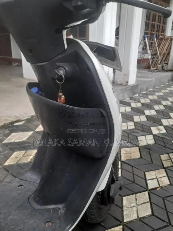 Hero Pleasure 2011 Motorbike (Used)