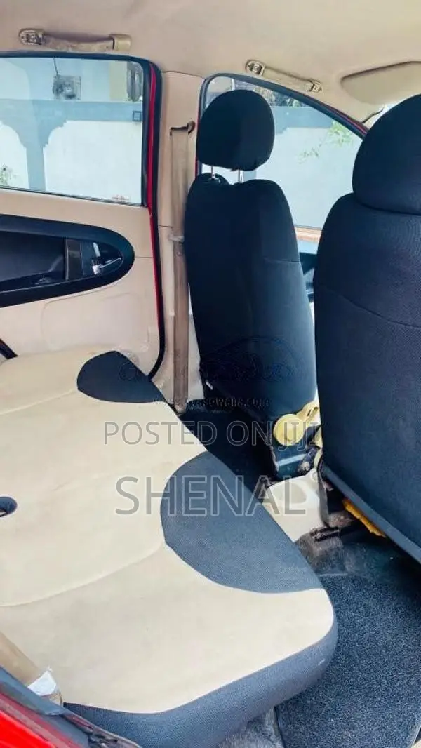 Micro Panda 2011 Car (Used)