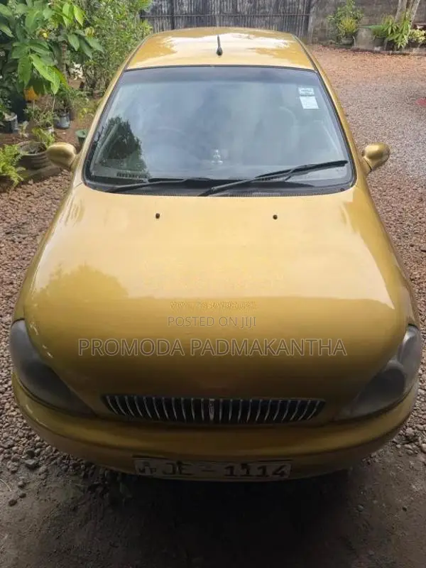 Kia Rio 2004 Car (Used)
