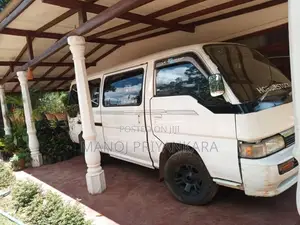 Toyota Caravan 1995 Van (Used)