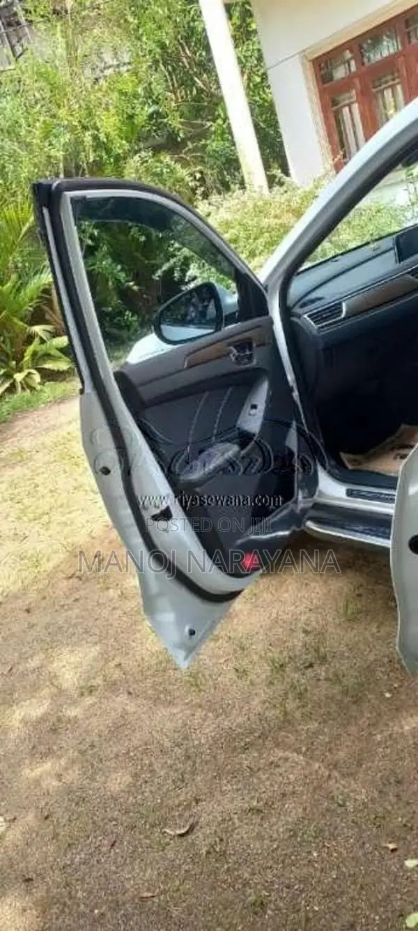 DFSK Glory I-Auto 2024 SUV (Used)
