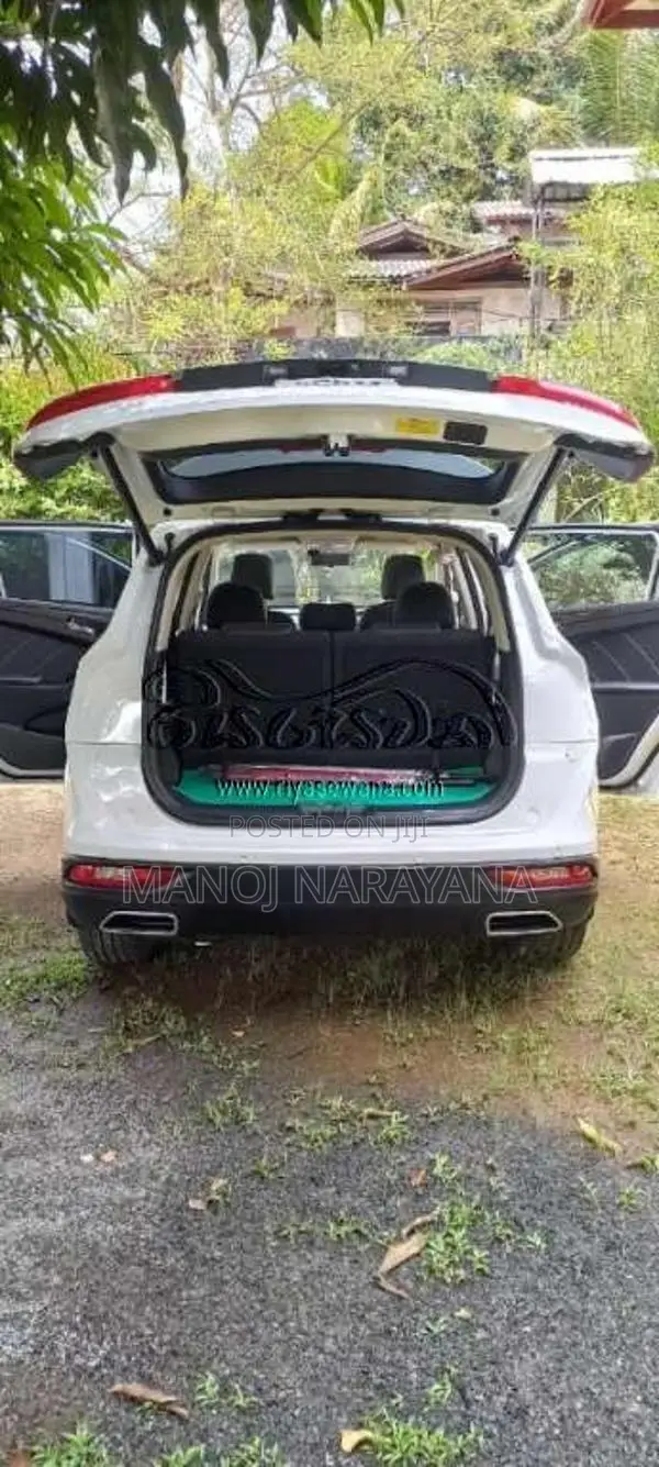 DFSK Glory I-Auto 2024 SUV (Used)