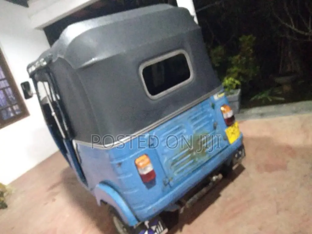 Bajaj RE 2007 Three Wheel (Used)