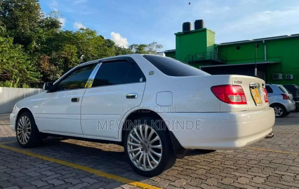 Toyota Carina 2005 Car (Used)