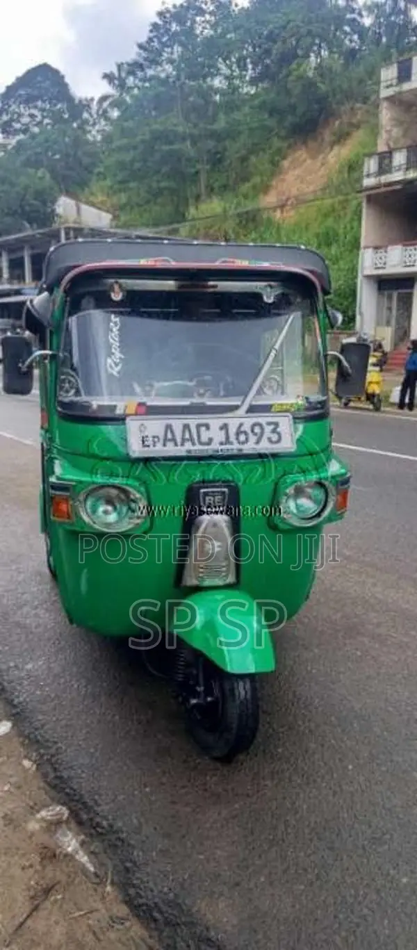 Bajaj RE 2013 Three Wheel (Used)