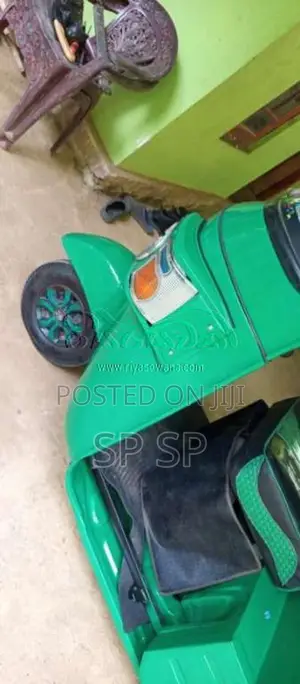 Bajaj RE 2013 Three Wheel (Used)