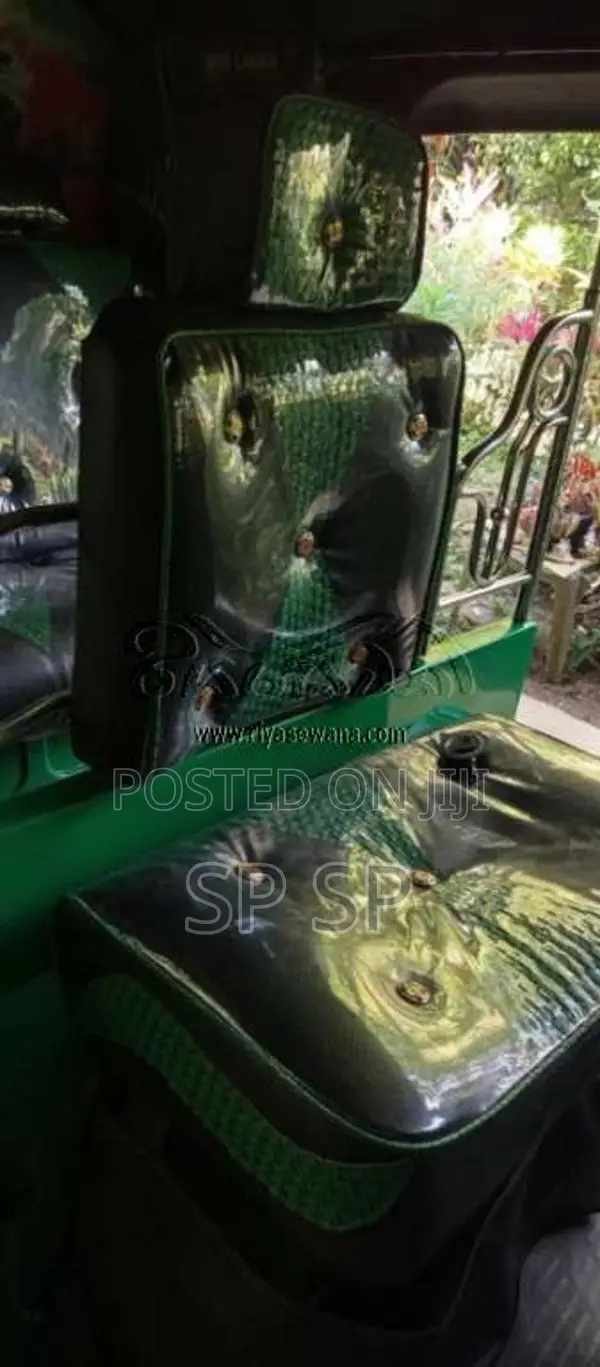 Bajaj RE 2013 Three Wheel (Used)