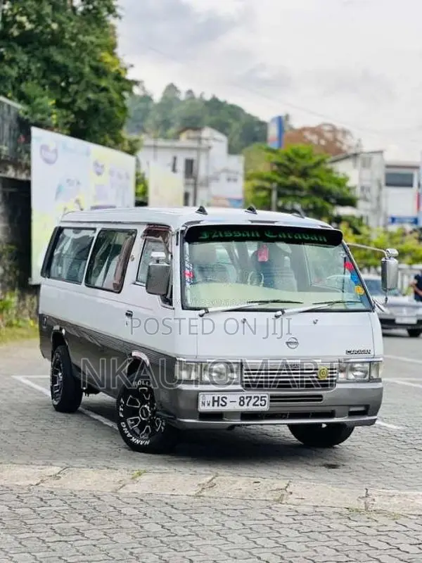 Nissan Caravan 1997 Van (Used)