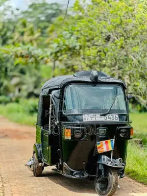 Bajaj RE 2 Stroke 2012 Three Wheel (Used)