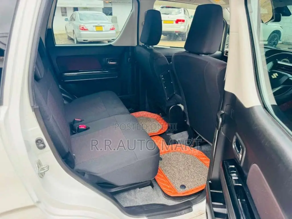 Suzuki Wagon R Stingray 2018 Car (Used)