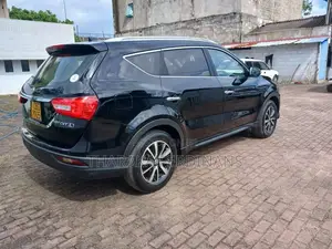 DFSK Glory 580 2019 SUV (Used)