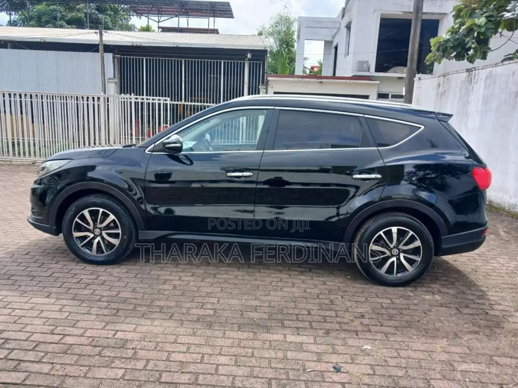 DFSK Glory 580 2019 SUV (Used)