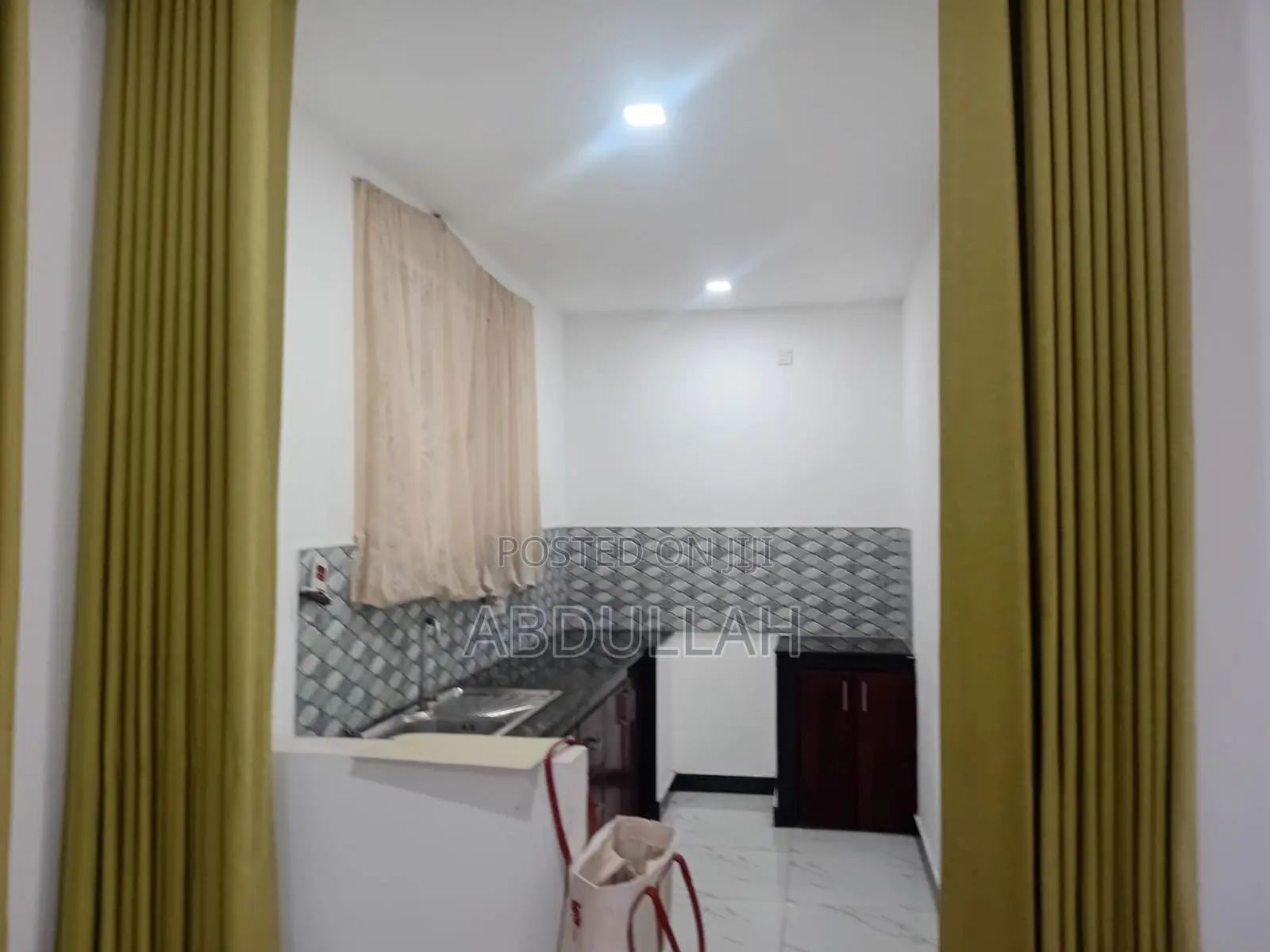 1bdrm Apartment in Dehiwala for rent