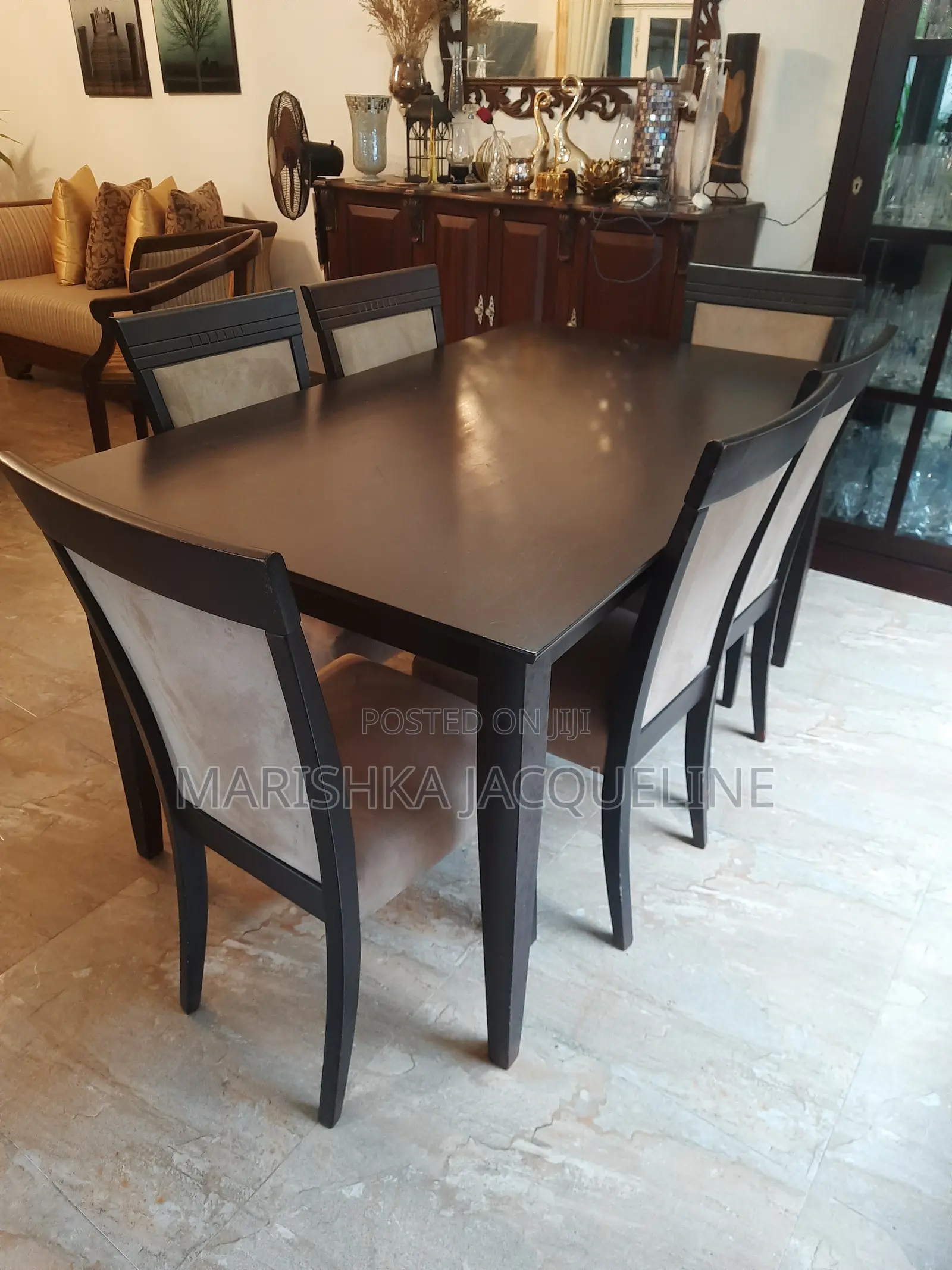 6-Seater Wooden Dining Table With 6 Chairs