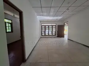 ගම්පහ, හේනෙගම තනිමහල් නිවසක් සහිත ඇනෙක්සියක් විකිණීමට