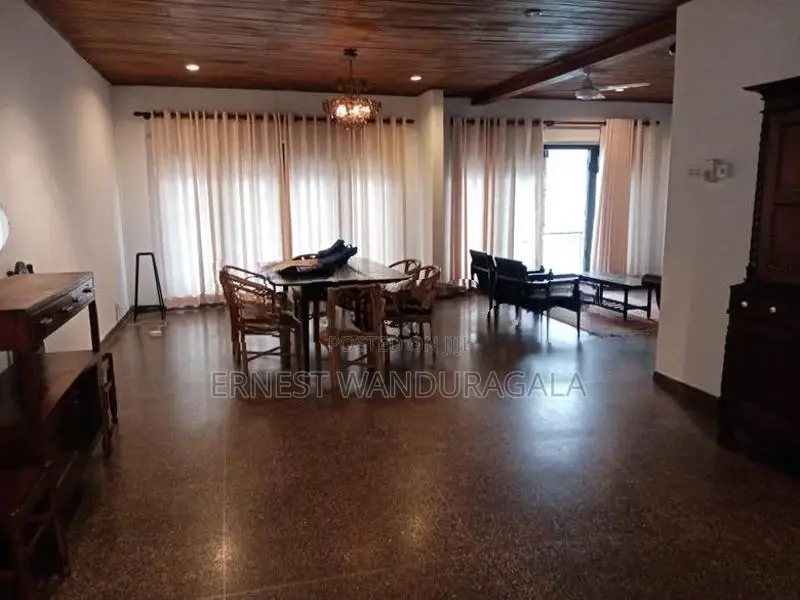 Apartment for Sale in Colombo 05
