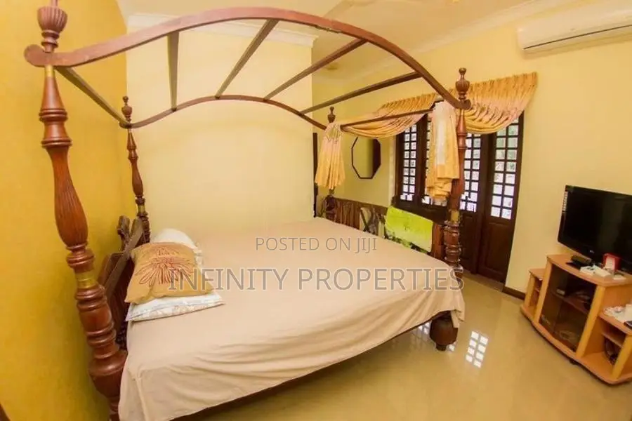 (AF142) 04 Story Building With 11.37 P Sale at Keselwatha Panadura