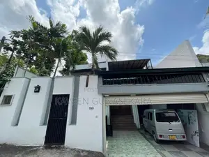 Beautiful 2-Story House with Swimming Pool for Sale in Battaramulla