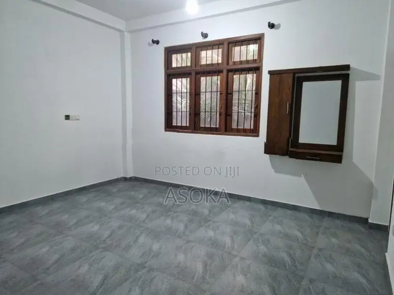 Modern 2-Bedroom House on 7 Perches for Sale – Polgasowita, Piliyandal