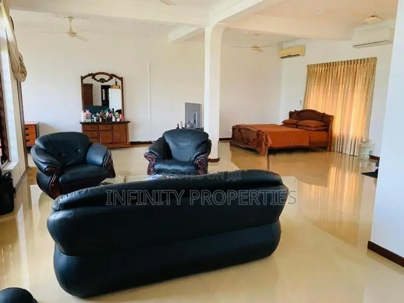 (AF142) 04 Story Building With 11.37 P Sale at Keselwatha Panadura