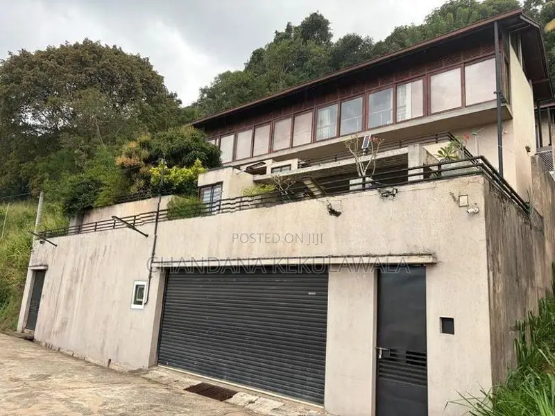 Furnished 2 Bedroom Annex in Kandy