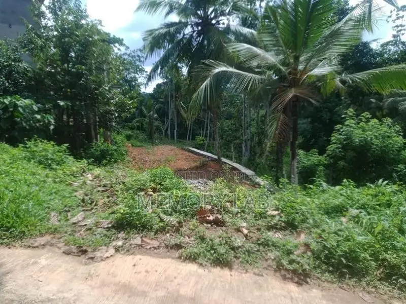 Land for Sale – Karapitiya