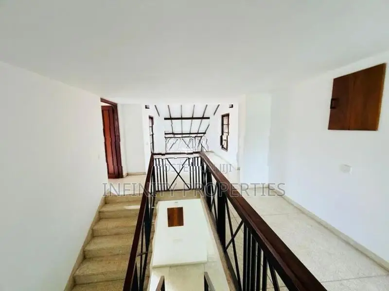(af150) Water Front 02 Story House for Sale at Delkada Nugegoda