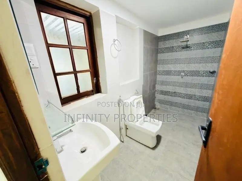 (af150) Water Front 02 Story House for Sale at Delkada Nugegoda