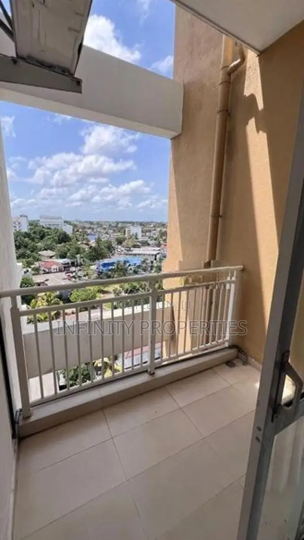 (AF151) 03 Bed 02 Bath Prime Apertment Sale At Koswatha Battramulla