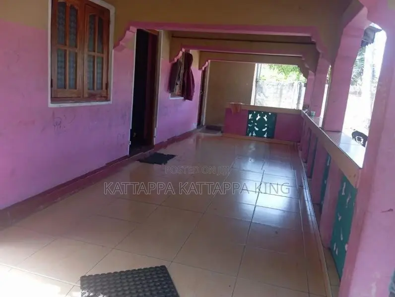 House with Land for Sale Batticaloa