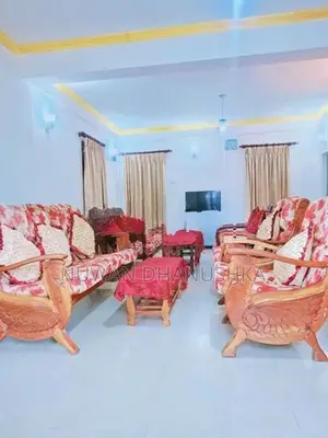 Holiday Short Term Rent Nuwara Eliya Strawberry Villa