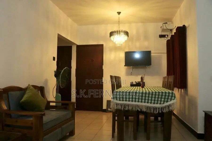 Elegant Ground Floor Apartment for Rent in Borelesgamuwa (120 main roa