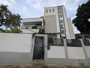 5 Bedroom Luxury House for Sale in Bowala, Kandy (HS4873)