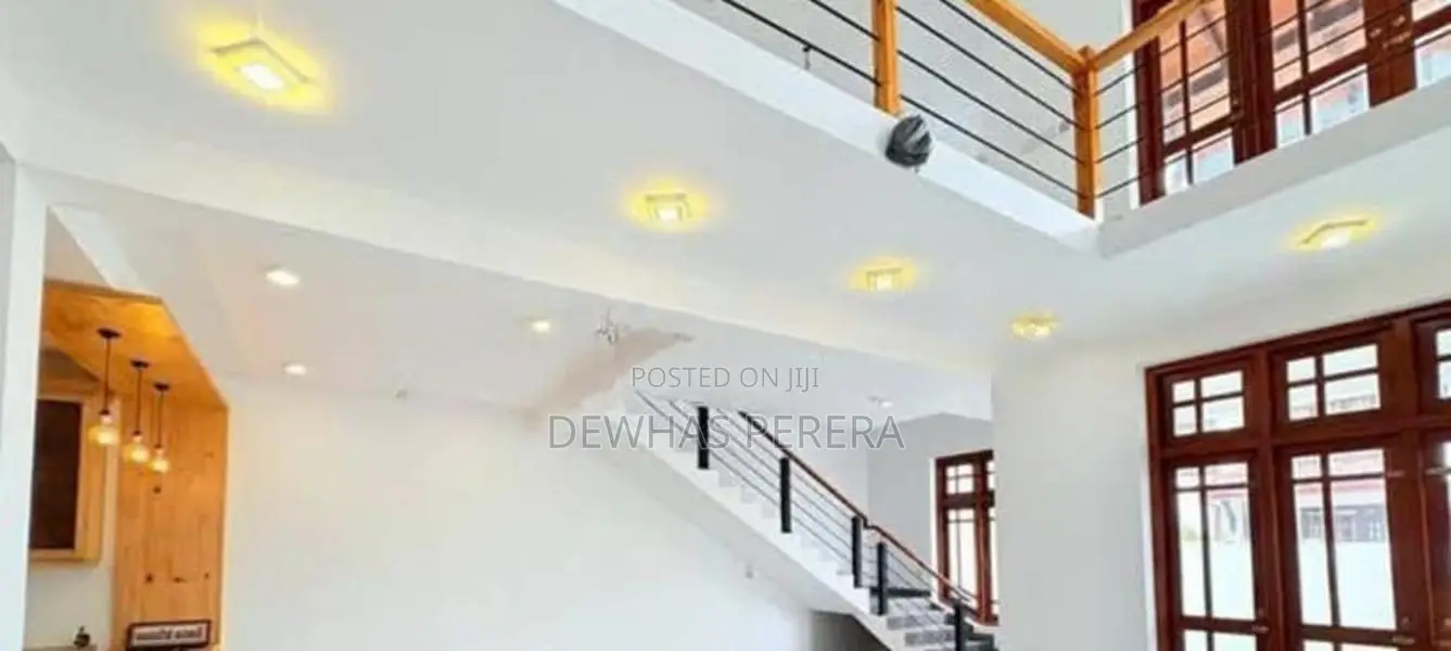 3story brand new luxury house 266 ganemulla road waligmpitya ja ela
