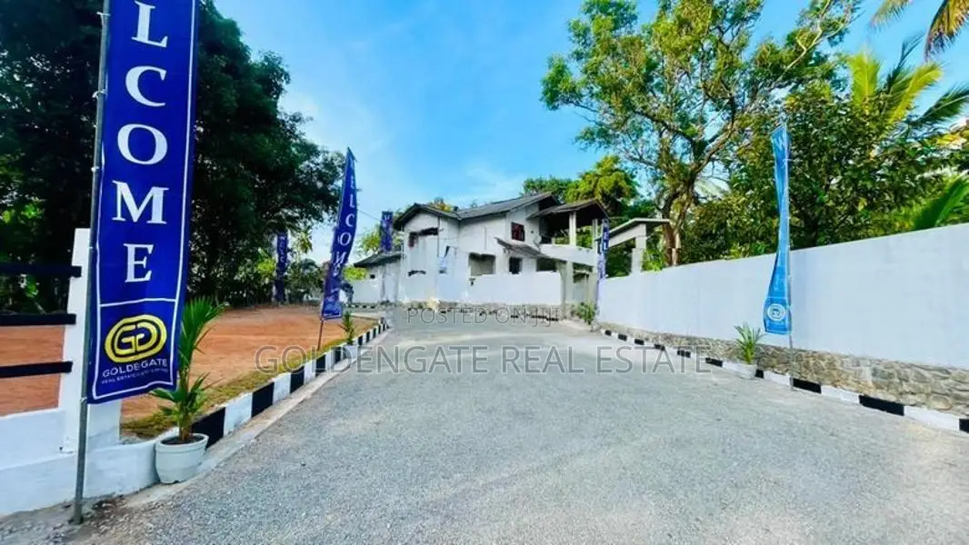 Valuable Land for Sale Near Kandy Rode in Yakkala