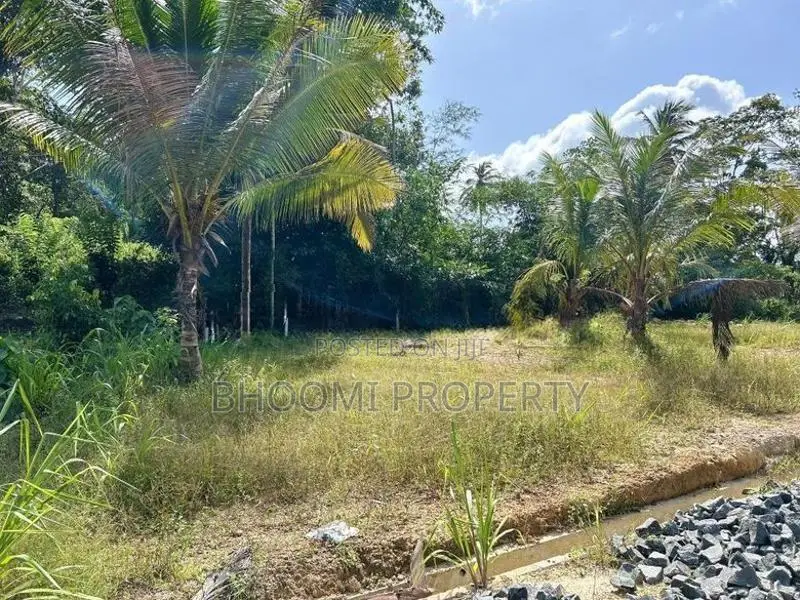 පින්නදූව අදිවේගී පිවිසුමට ලගින්ම බිම් කොටස් විකිණීමට ගාල්ල