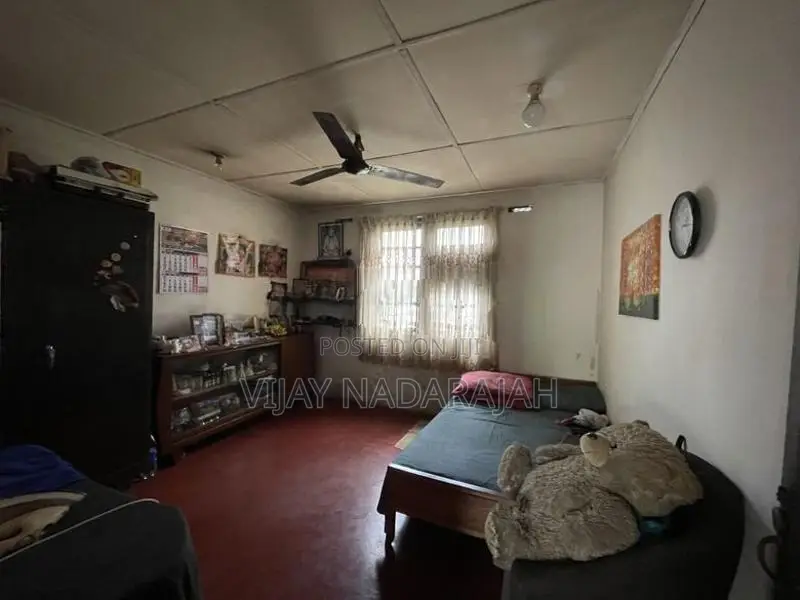 House for Sale in Dippitigoda Road, Hunupitiya, Wattala