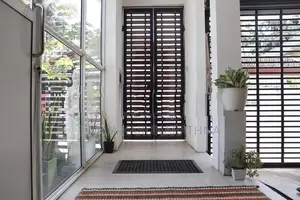 HOUSE FOUR RANT HIBUTANA