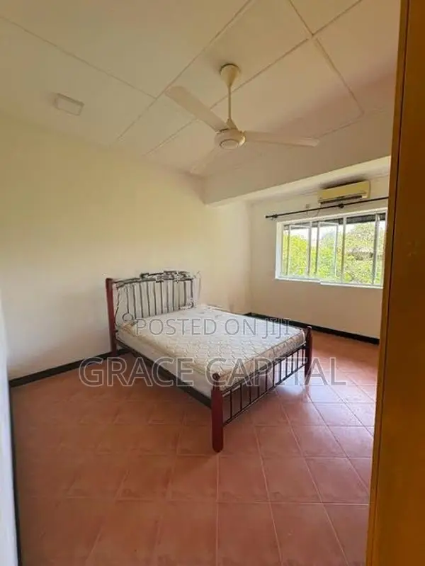 Semi Furnished Flat for Rent Colombo 8