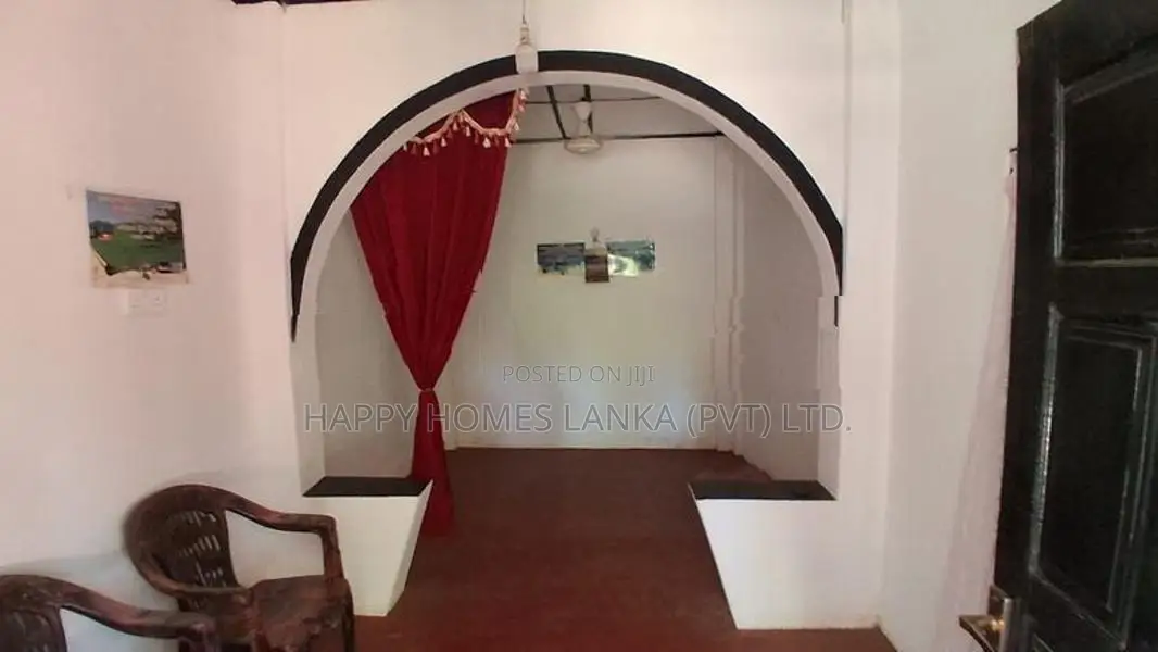 HHL0415 - House for Sale in Kommathurai