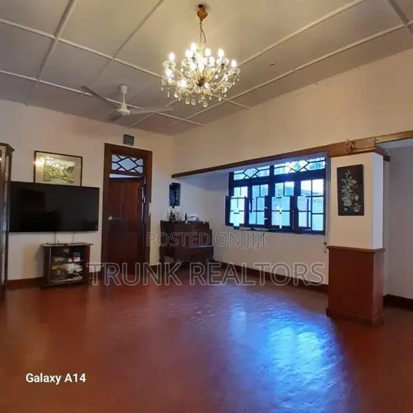 Colombo 03 Commercial Building For Rent (NK11630)