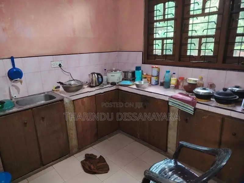 House in Kadawatha Kossinna Plot 16