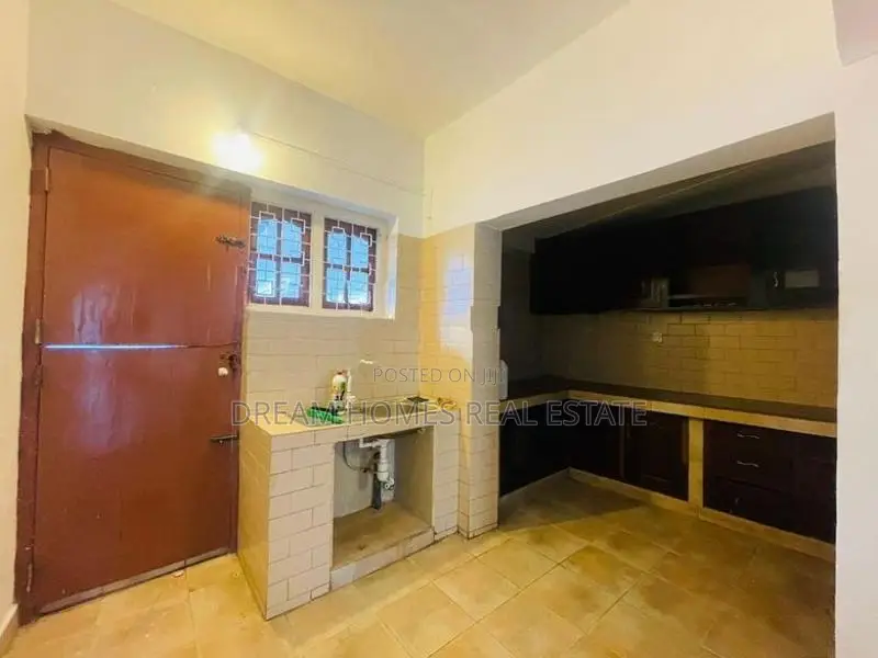 Two-Storey House for Sale – Colombo 05