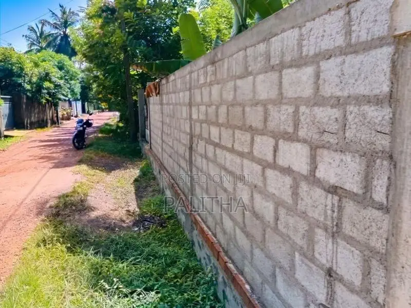 15.6 Perches Land for Sale in Andiambalama